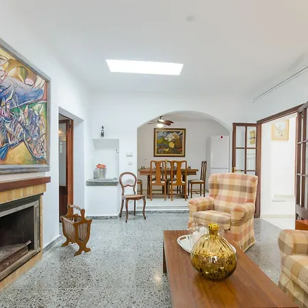 Pla Den Cosset Villa *